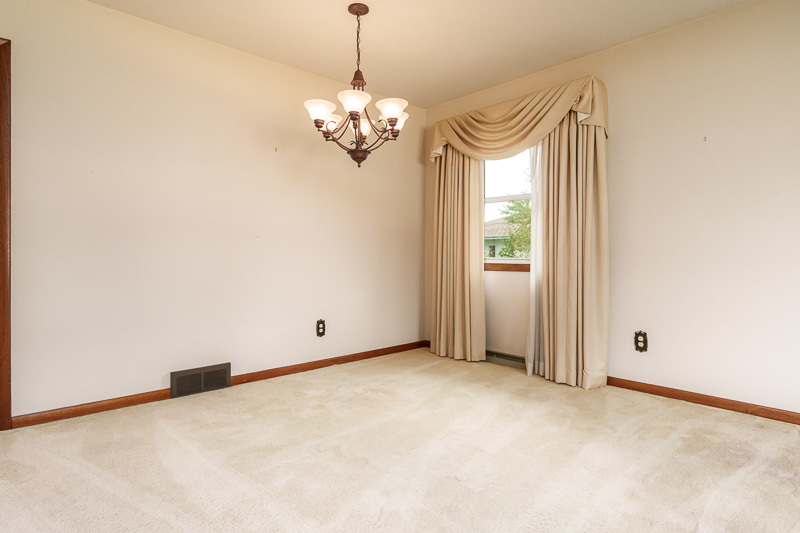 6225 Browns Parkway Property Photo 38