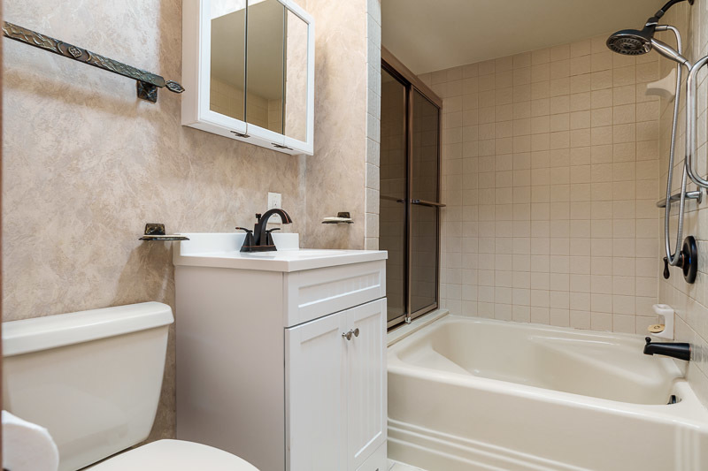 6225 Browns Parkway Property Photo 49