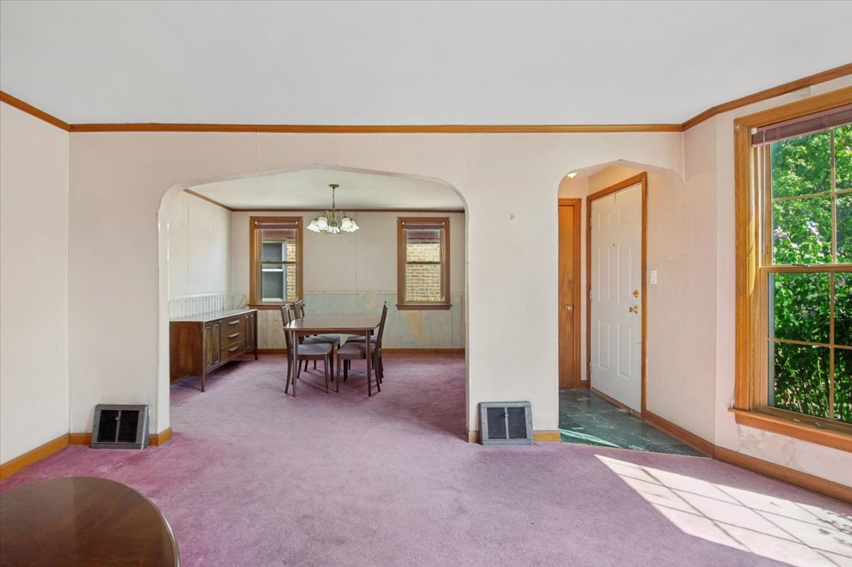6354 W Cuyler Avenue Property Photo 5