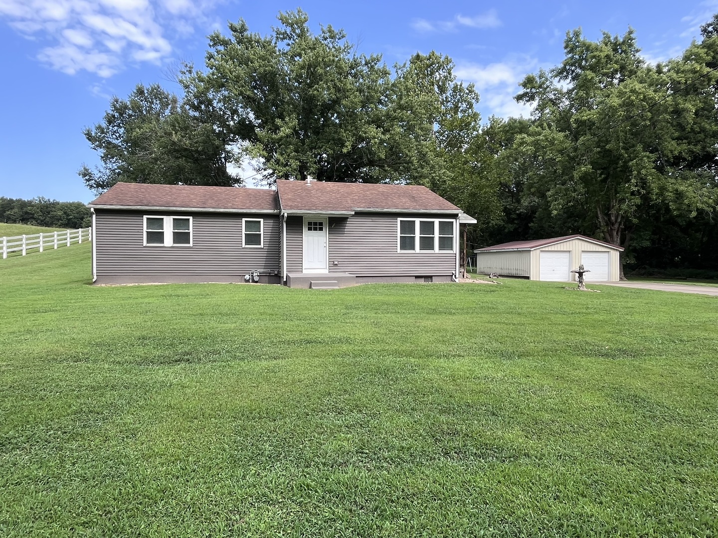 1720 Hugenberg Lane Property Photo 39