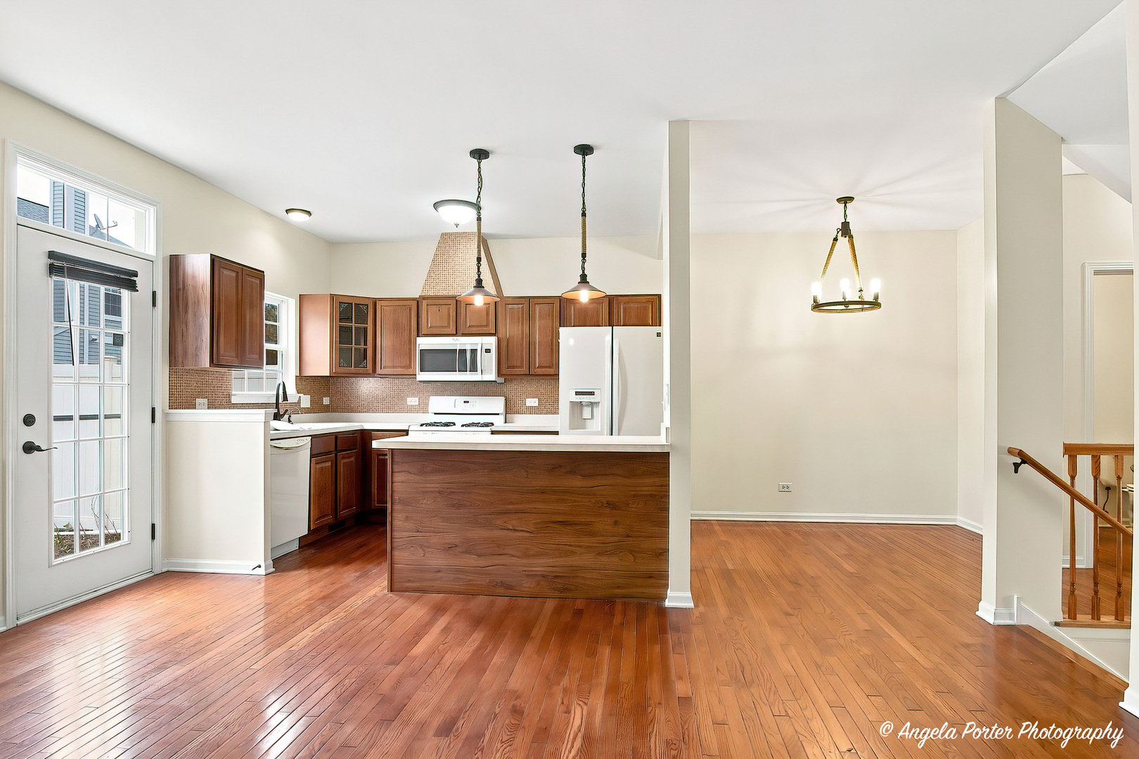 2714 Kendall Crossing Property Photo 7
