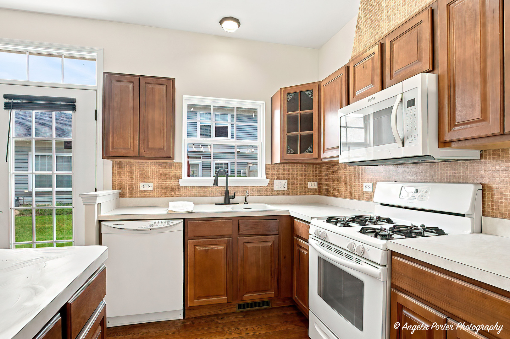 2714 Kendall Crossing Property Photo 10