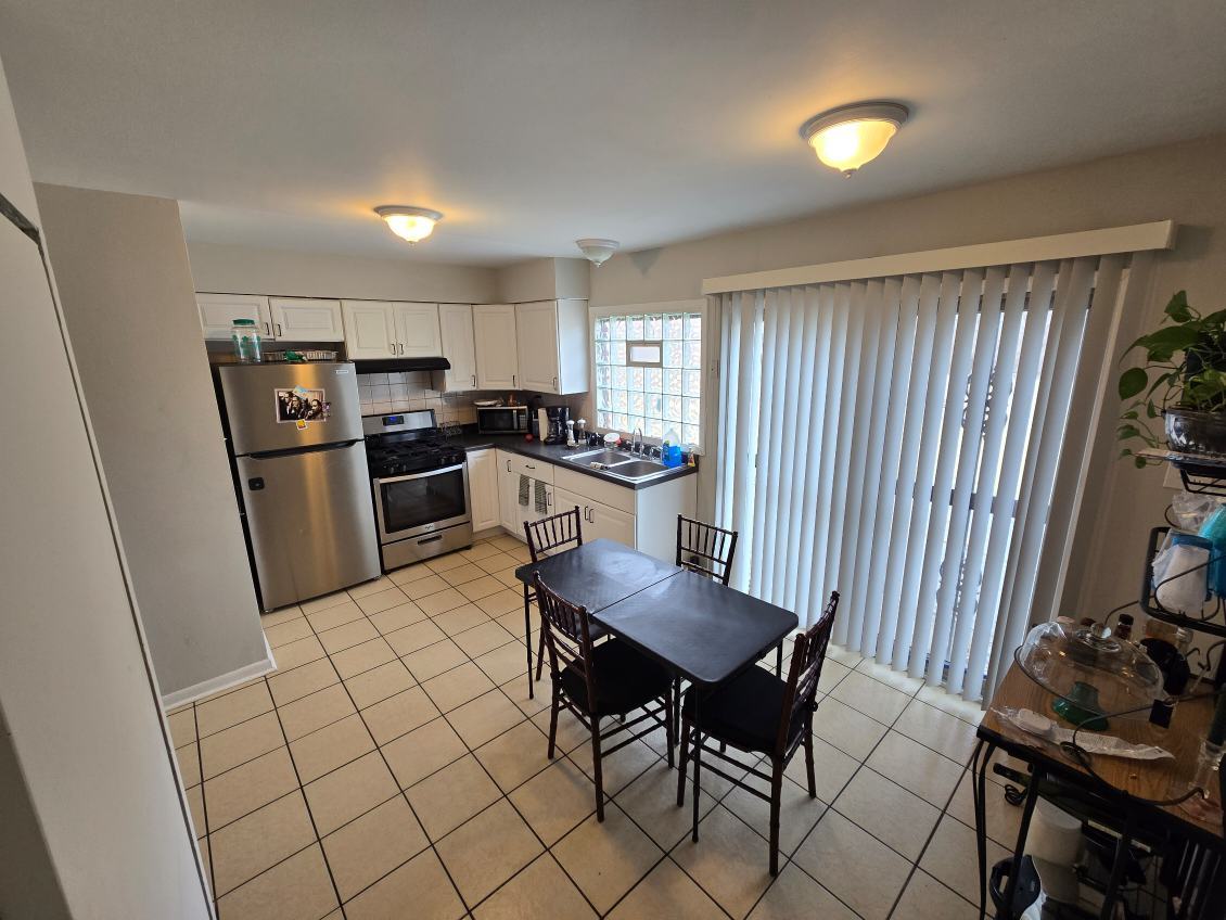 611 Andover Street Property Photo 2