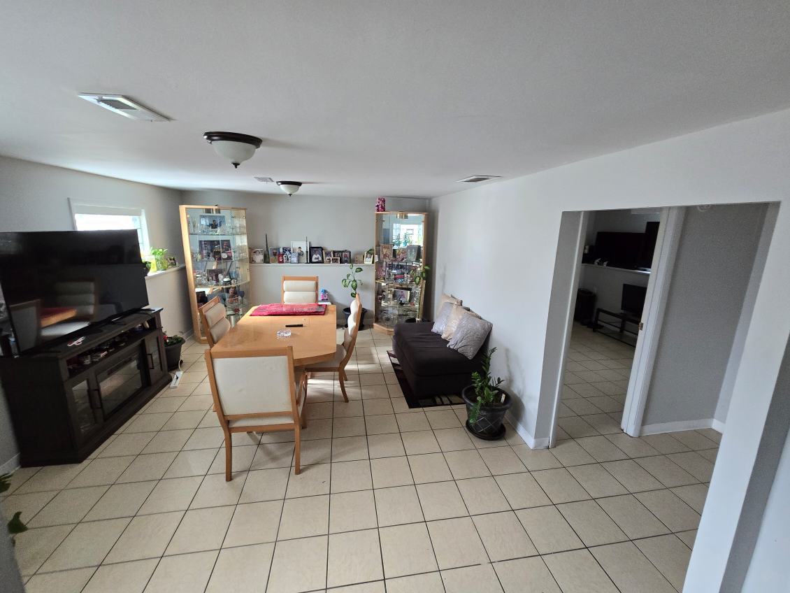 611 Andover Street Property Photo 7
