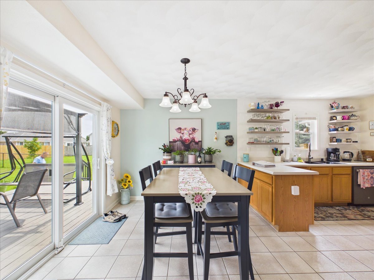 11255 Valerian Way Property Photo 10