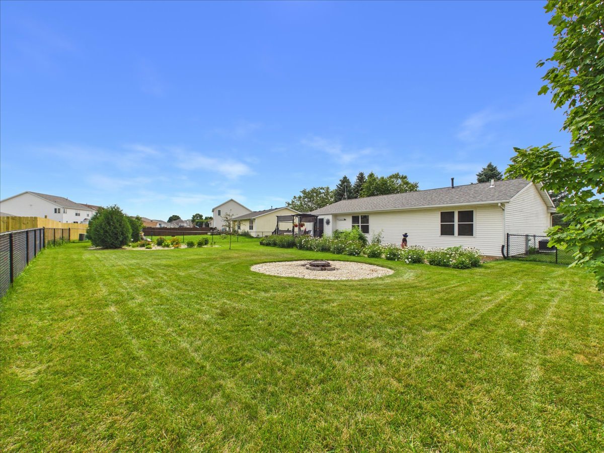 11255 Valerian Way Property Photo 36