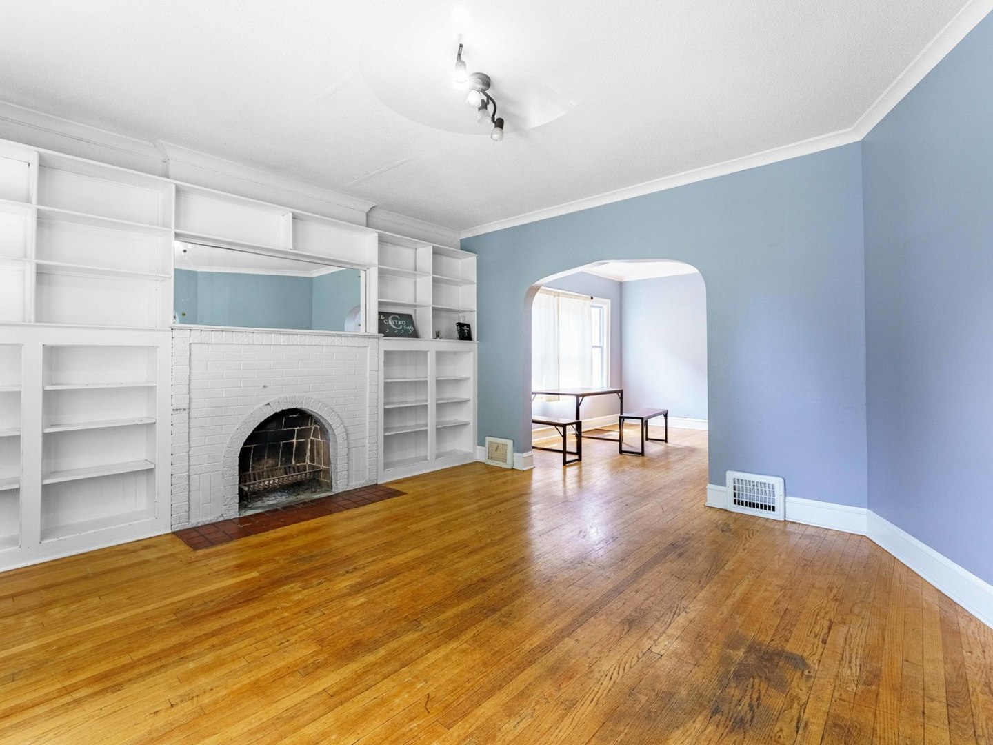 3614 Wesley Avenue Property Photo 3
