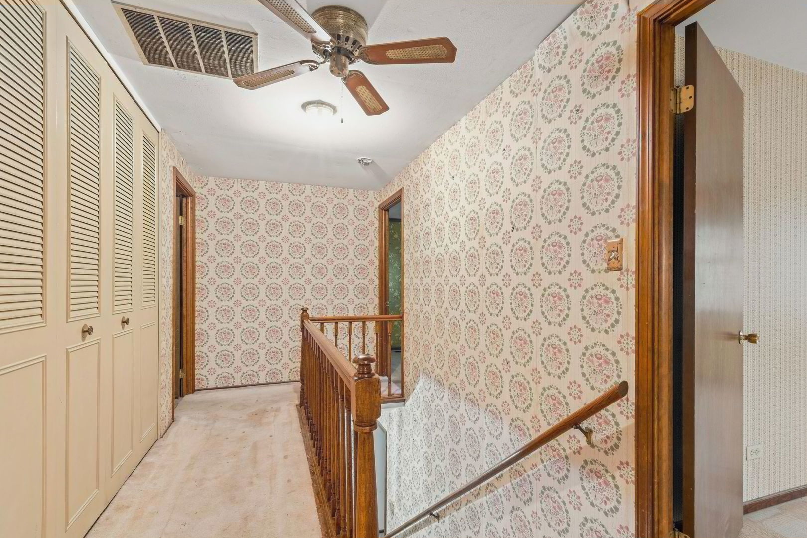 1054 Alden Lane Property Photo 9