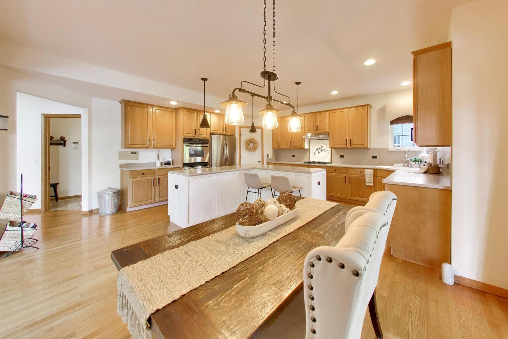 1693 Moorland Lane Property Photo 11