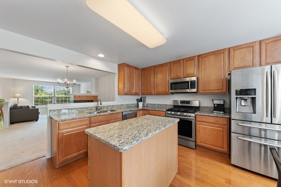 12732235 Property Photo 1