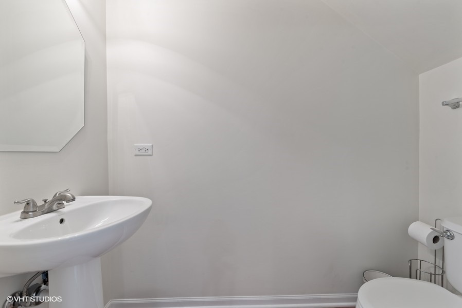 12732235 Property Photo 11