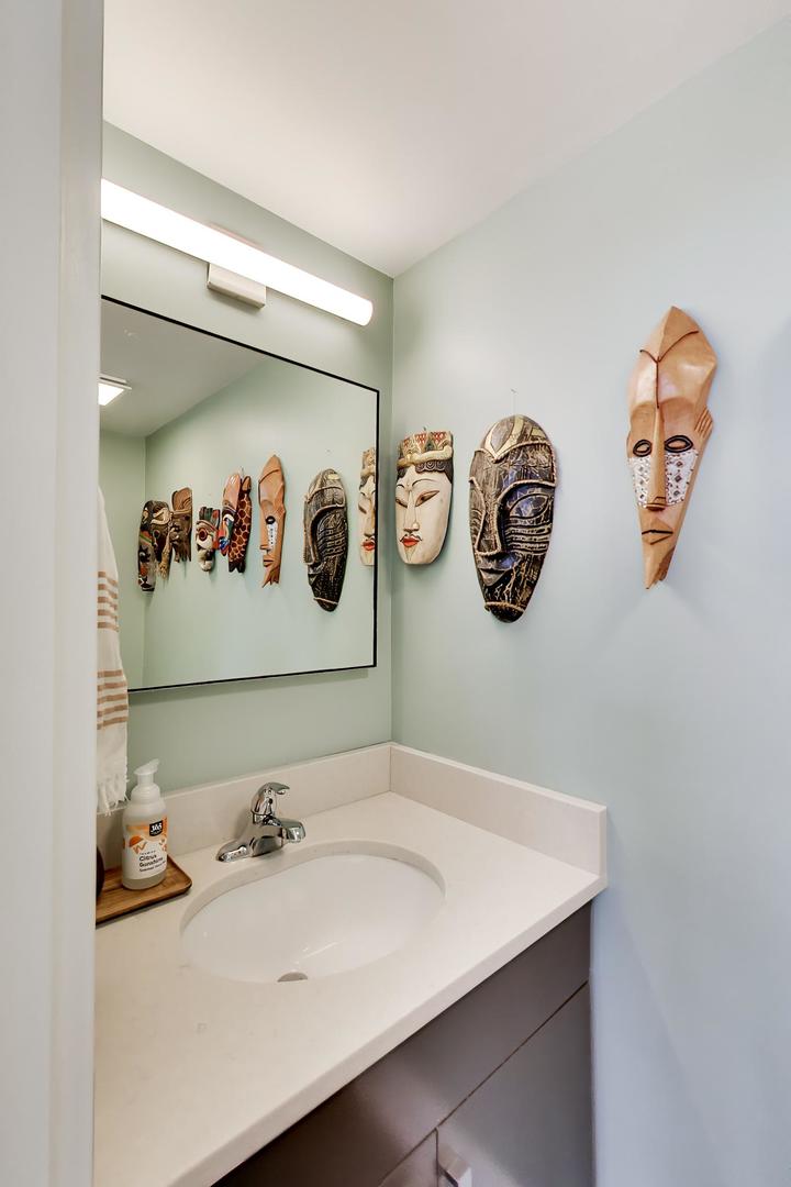 1757 W Sunnyside Avenue A Property Photo 13