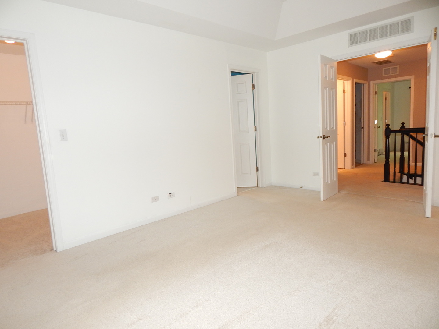 5612 Wildspring Drive Property Photo 10