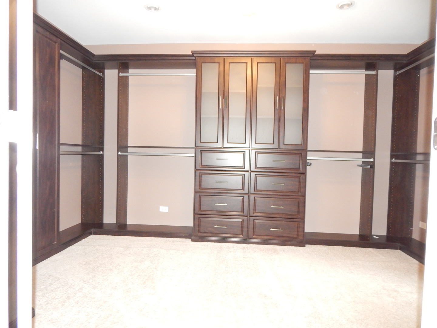 5612 Wildspring Drive Property Photo 12