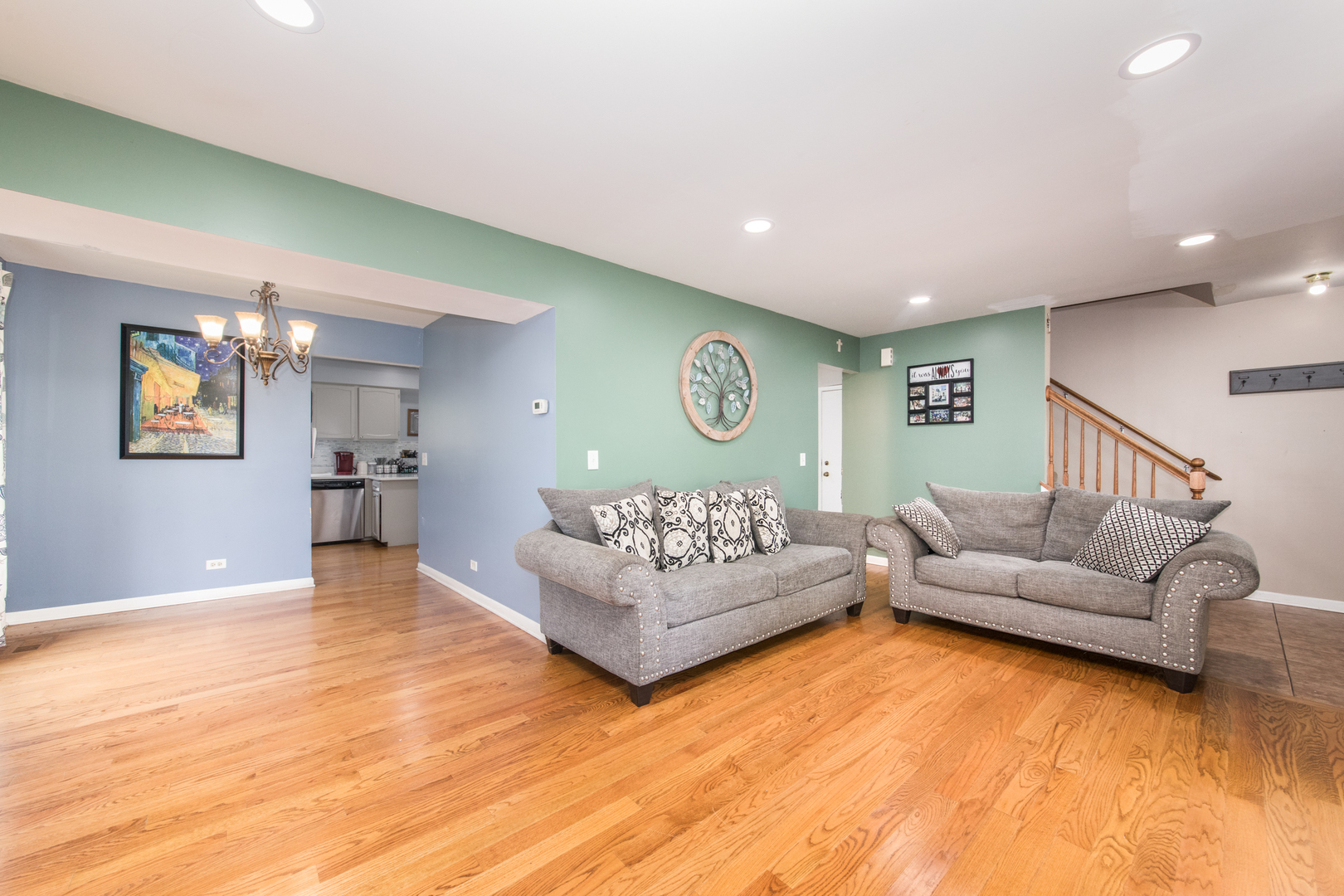 144 Red Cedar Drive Property Photo 4