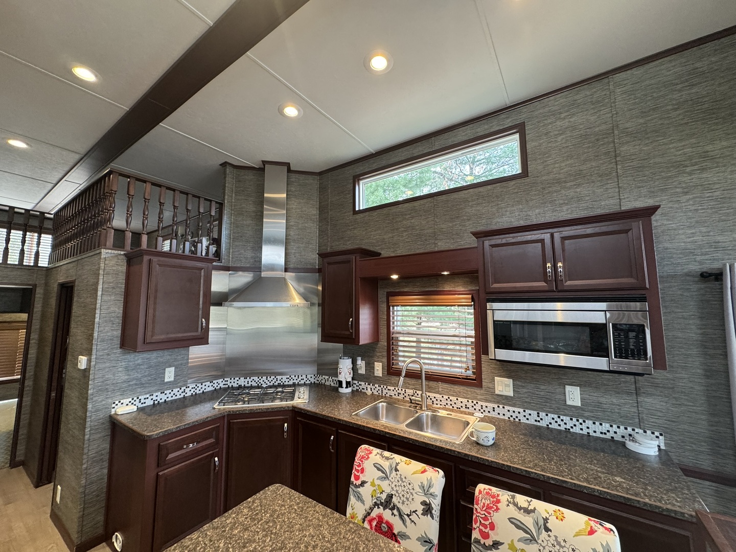 1/51 Woodhaven Lakes Property Photo 12