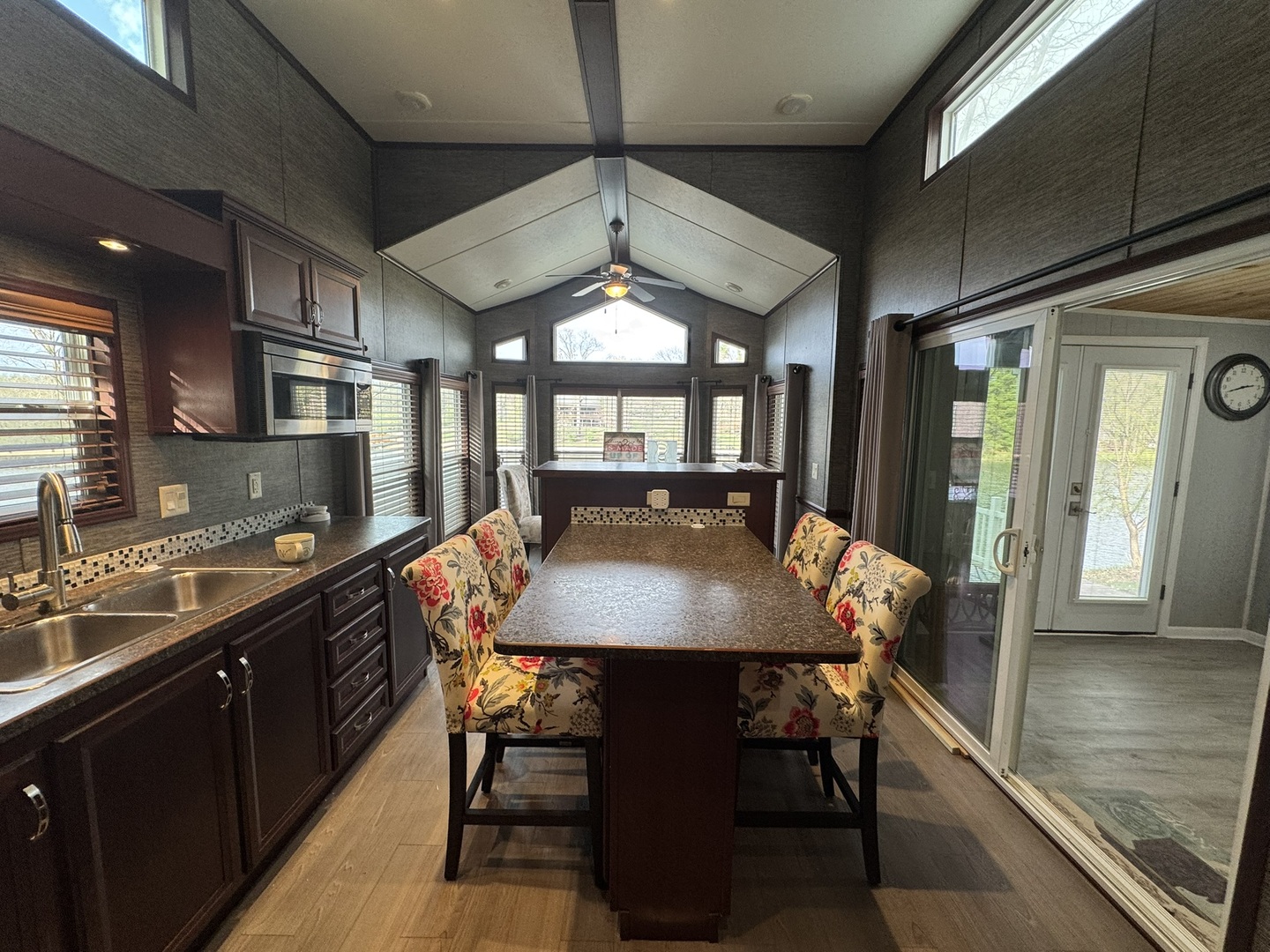 1/51 Woodhaven Lakes Property Photo 16