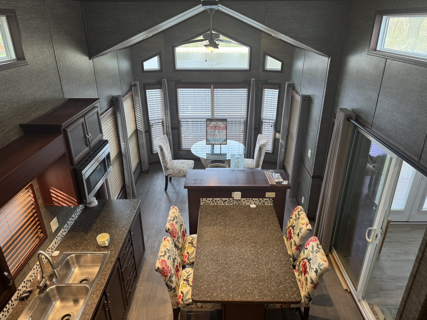 1/51 Woodhaven Lakes Property Photo 27