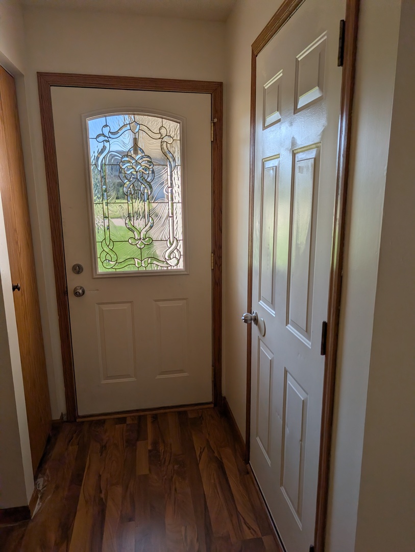 709b Burgess Drive B Property Photo 5