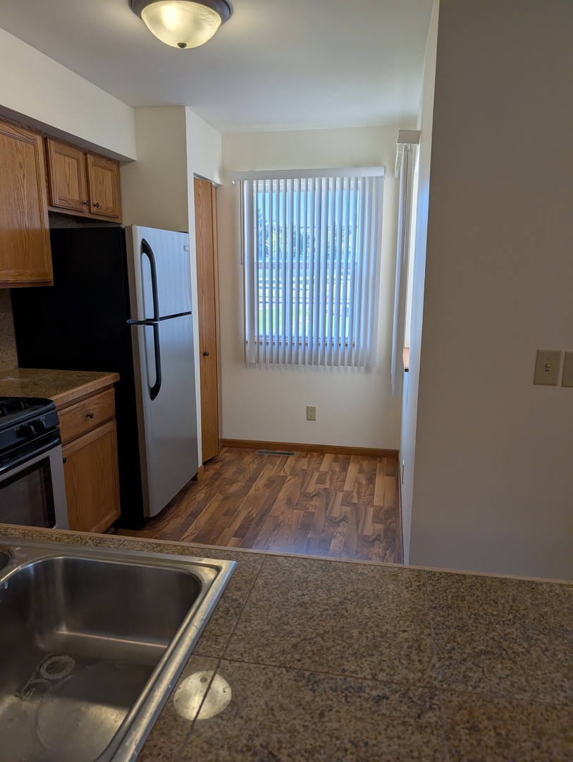 709b Burgess Drive B Property Photo 11