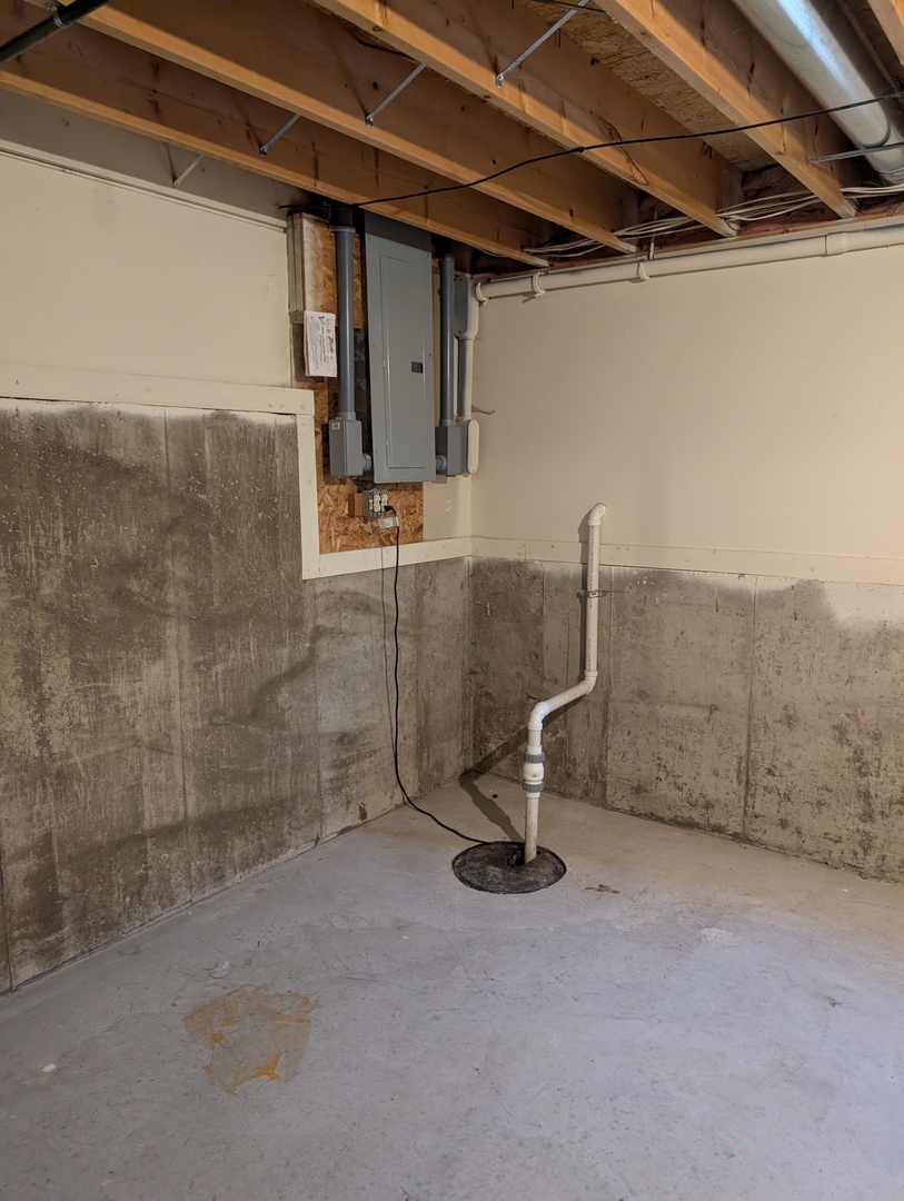 709b Burgess Drive B Property Photo 21