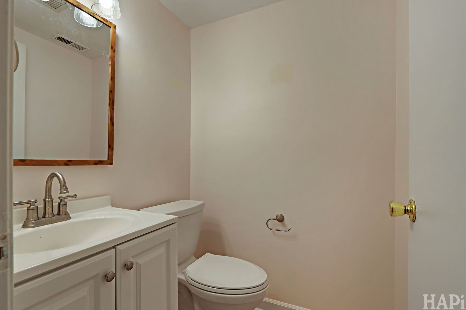 93 Mineola Road 93 Property Photo 8