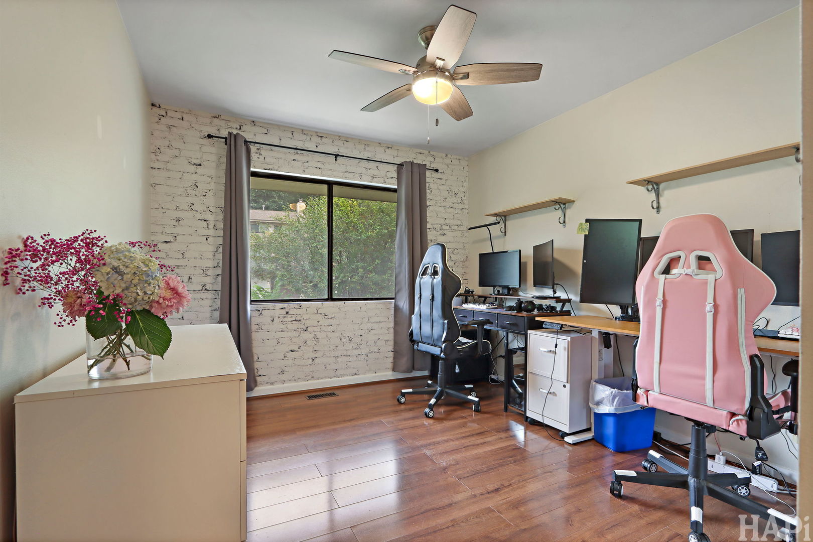 93 Mineola Road 93 Property Photo 12