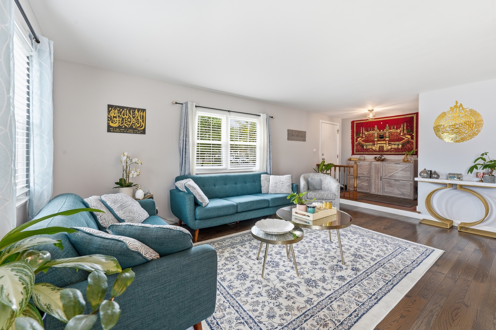 1811 Carlisle Court Property Photo 4