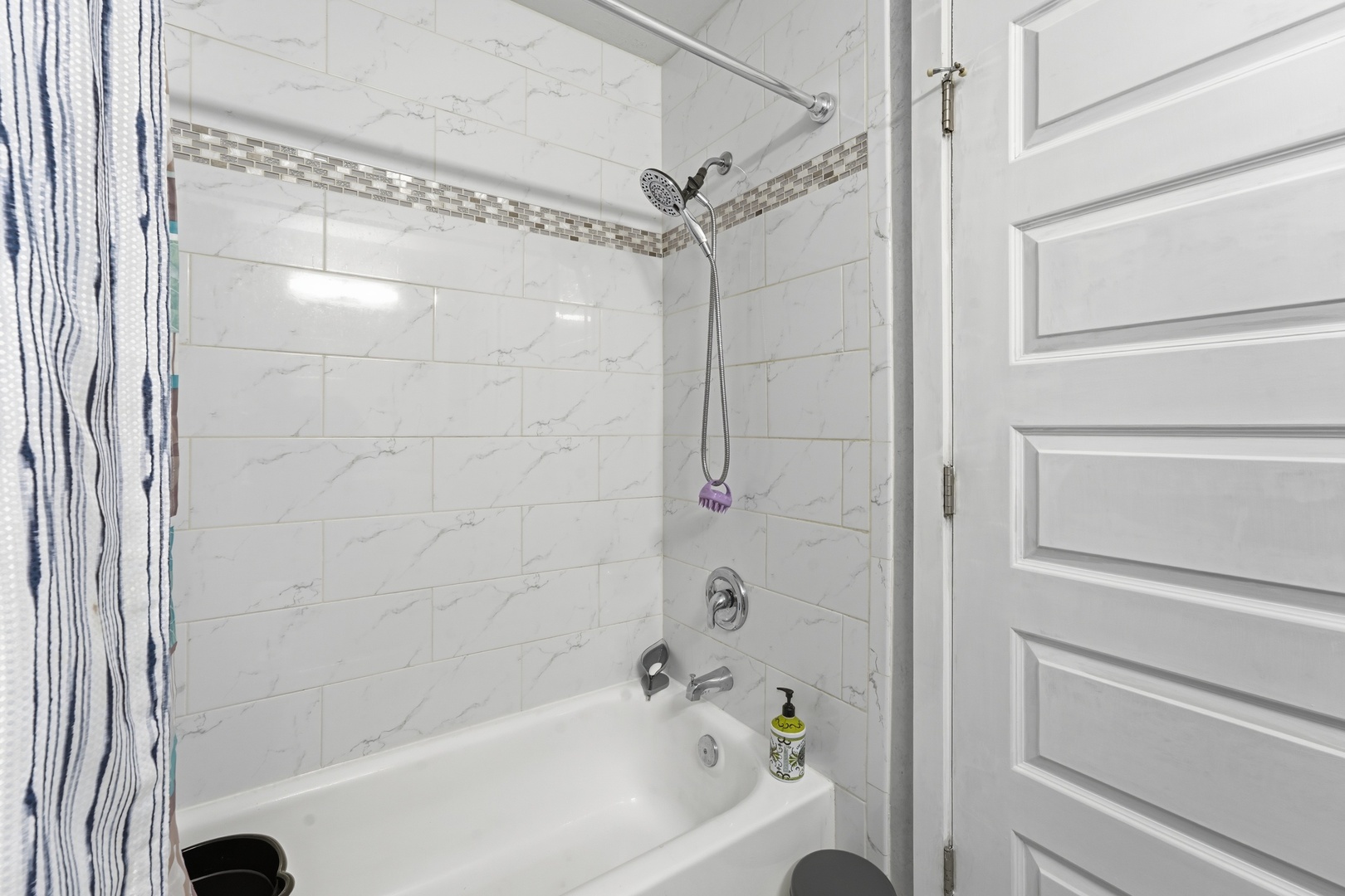 1811 Carlisle Court Property Photo 13