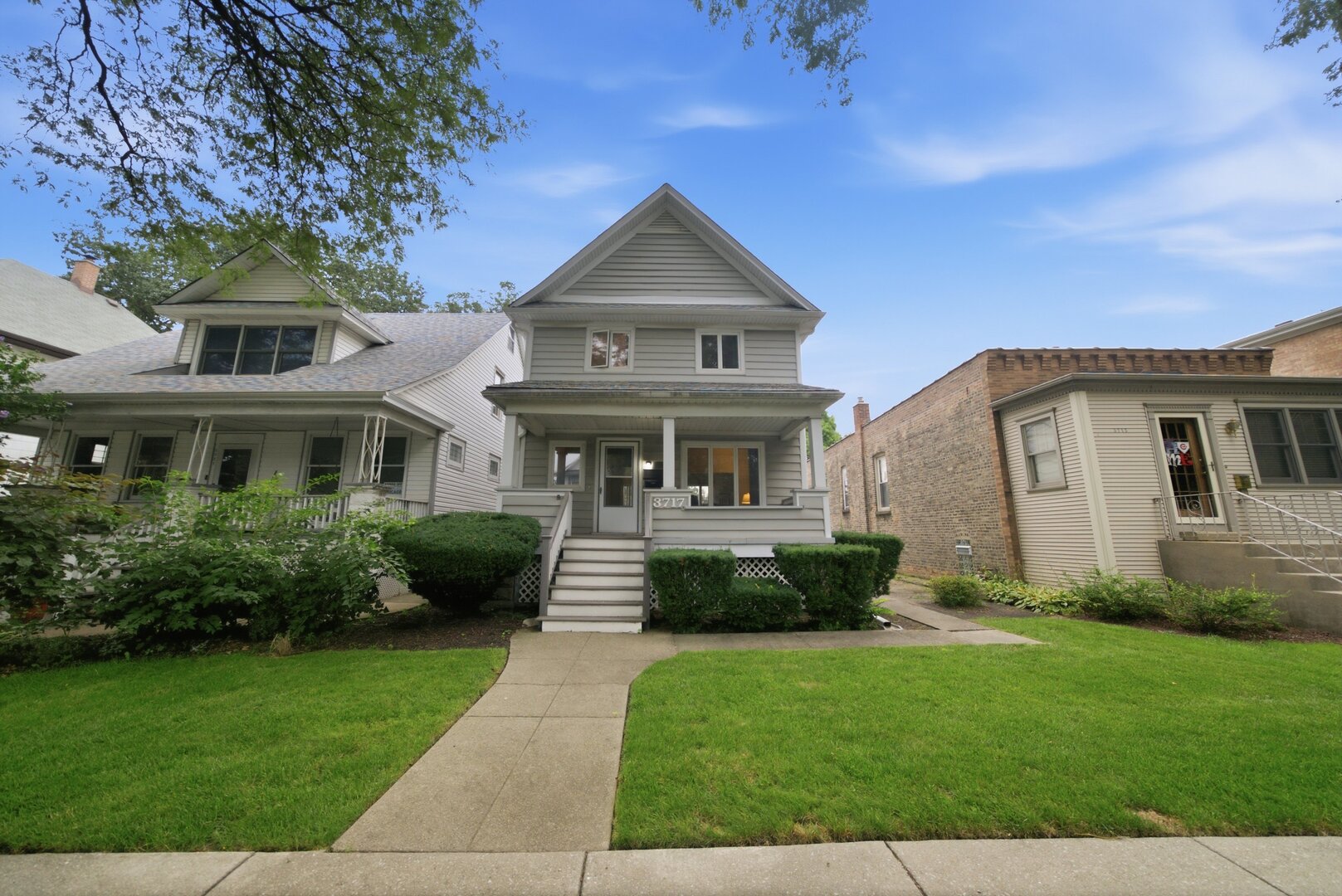 3717 N Kildare Avenue Property Photo 5