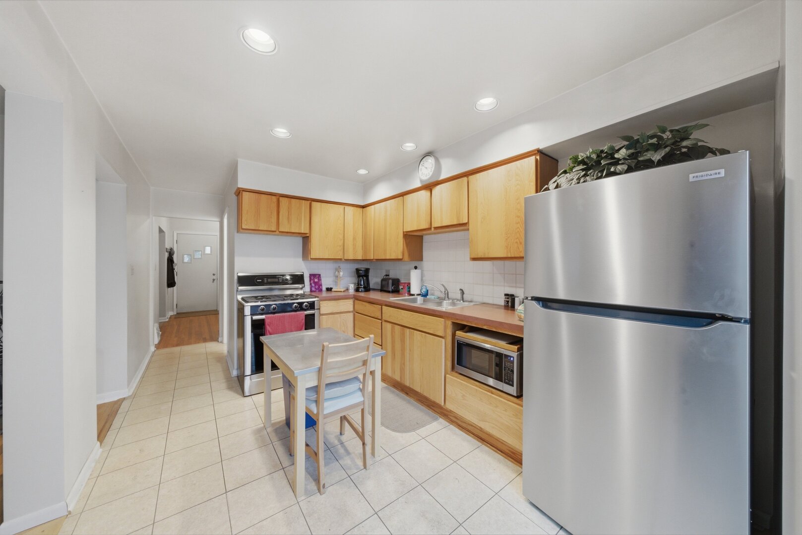 3717 N Kildare Avenue Property Photo 16