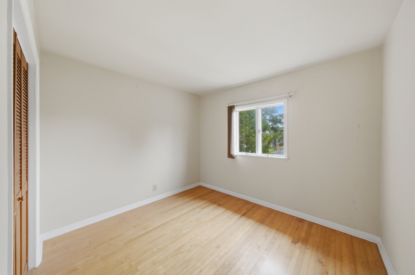 3717 N Kildare Avenue Property Photo 21