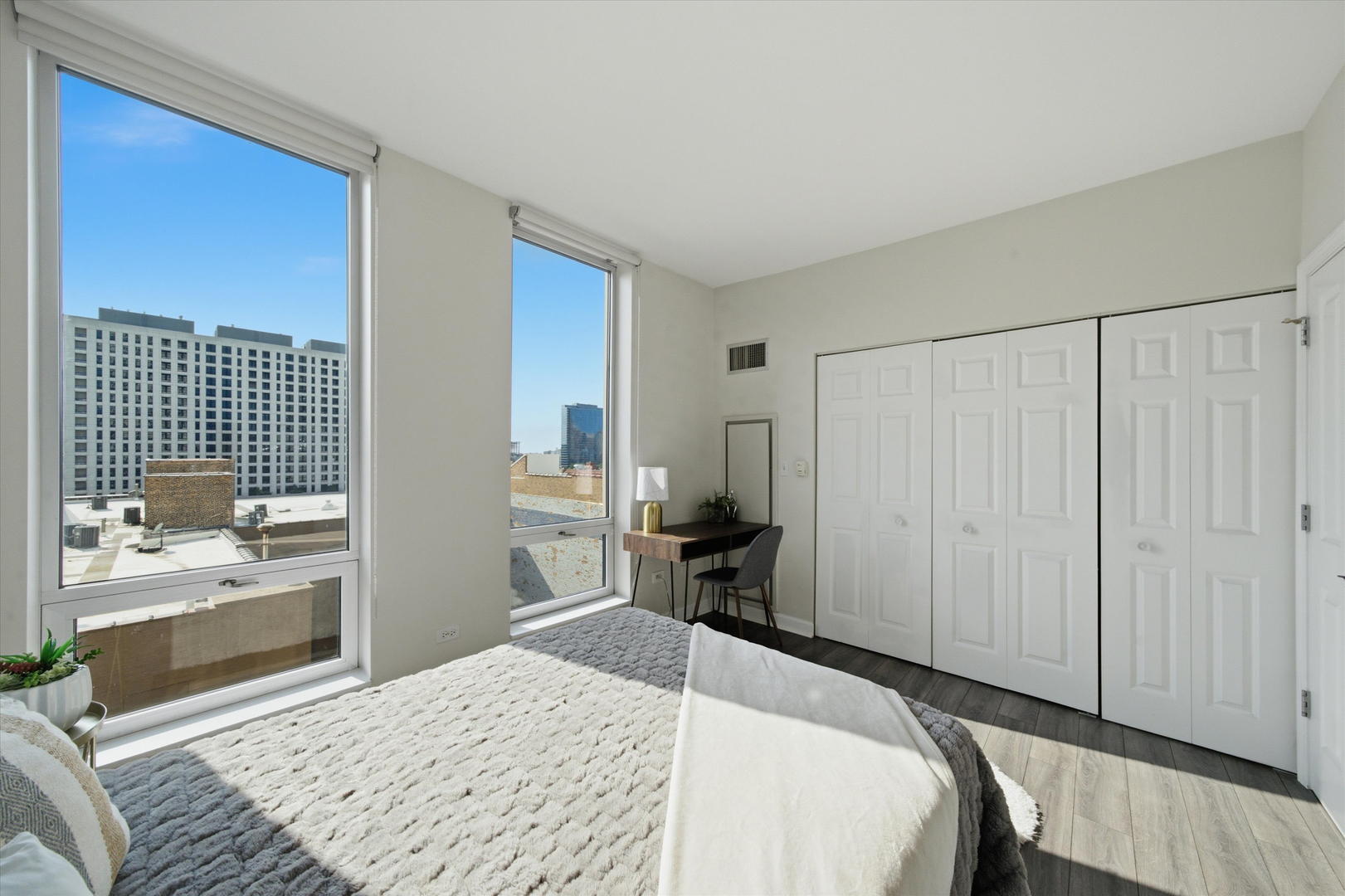 1250 S Michigan Avenue 1009 Property Photo 18