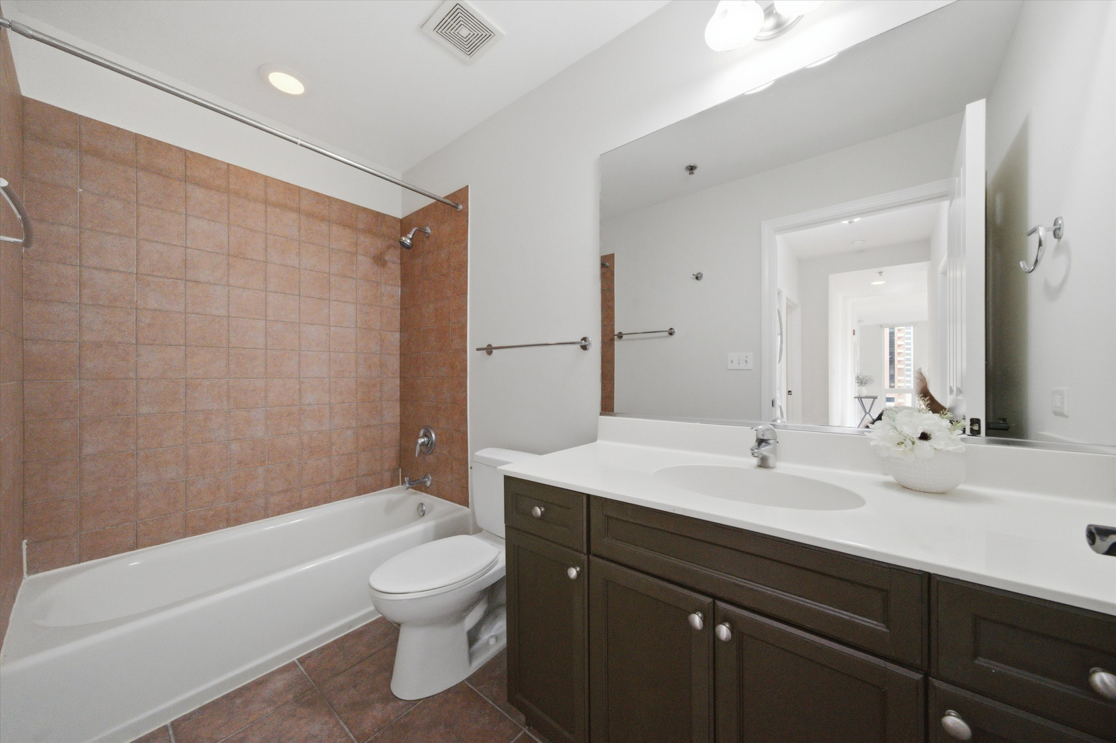 1250 S Michigan Avenue 1009 Property Photo 19