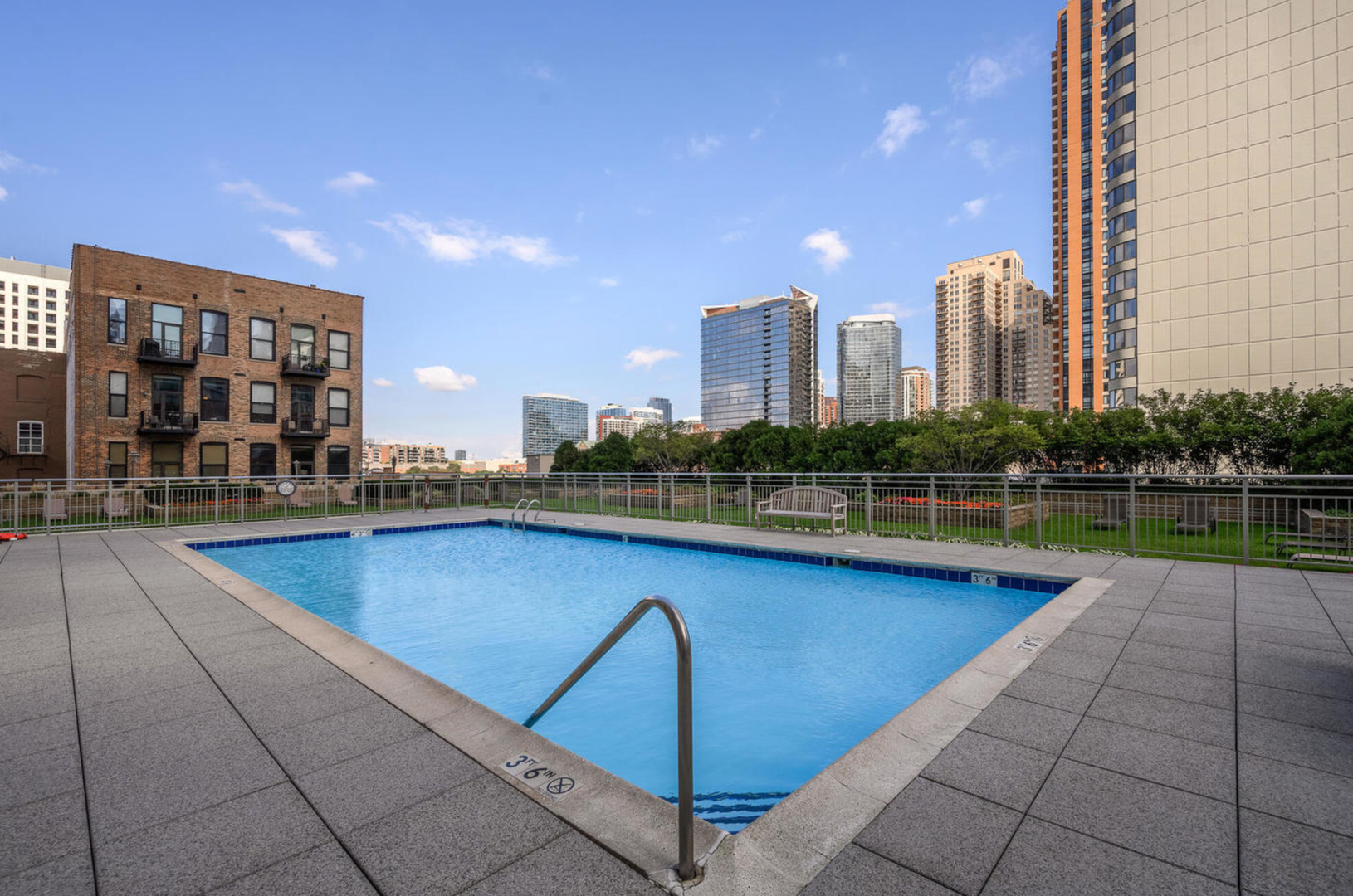 1250 S Michigan Avenue 1009 Property Photo 21