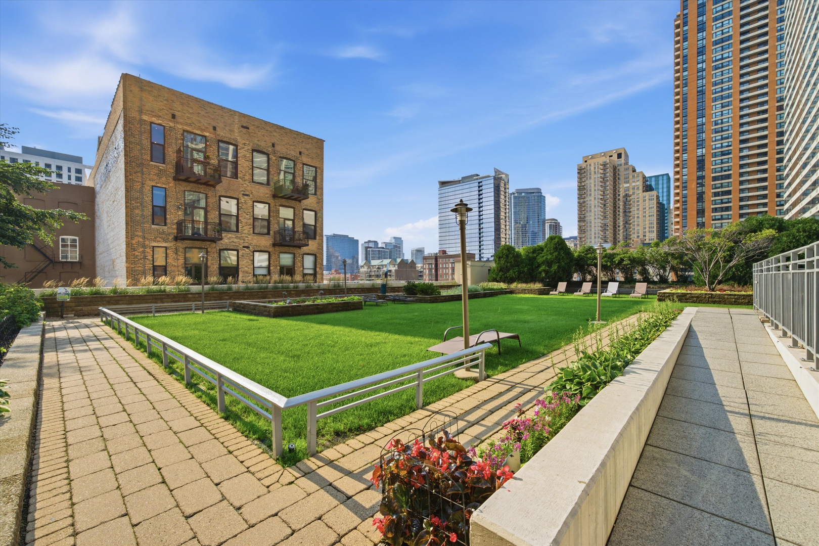1250 S Michigan Avenue 1009 Property Photo 24