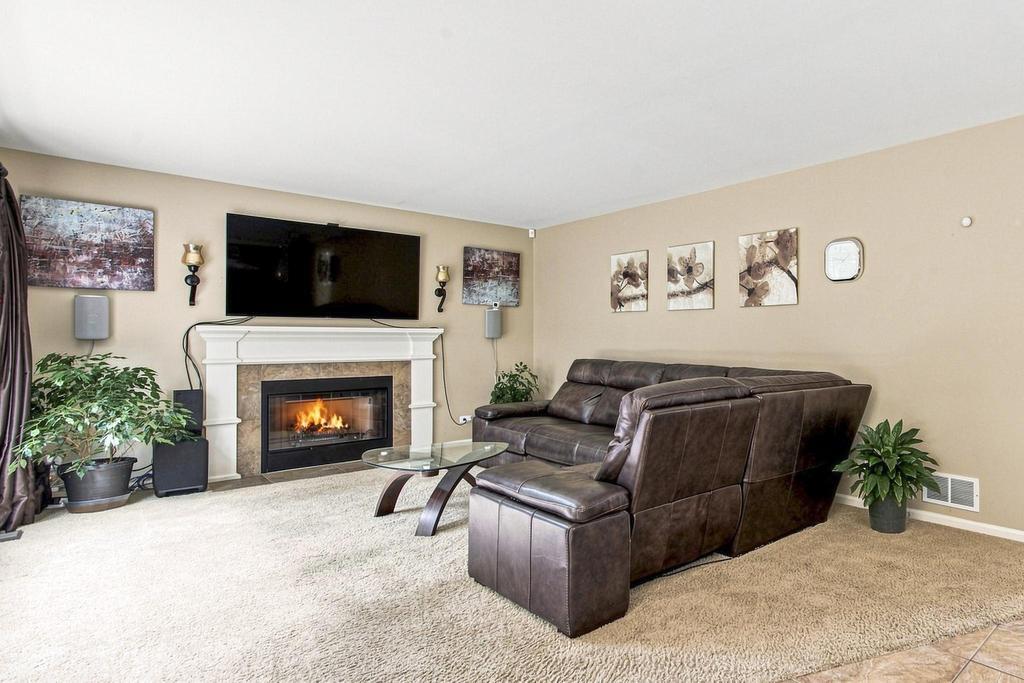 25727 W Woodland Drive Property Photo 12