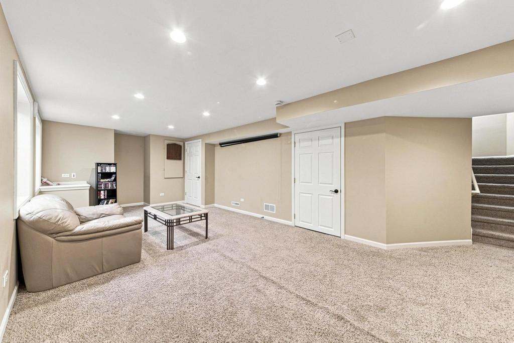 25727 W Woodland Drive Property Photo 24