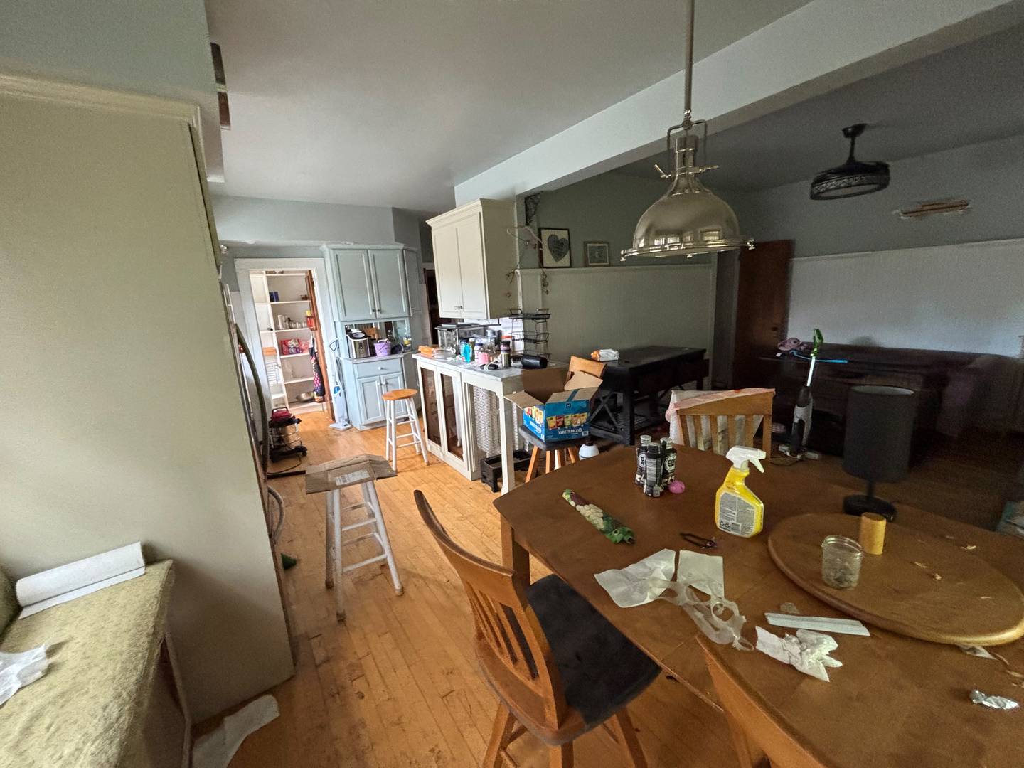 10300 S Talman Avenue Property Photo 6