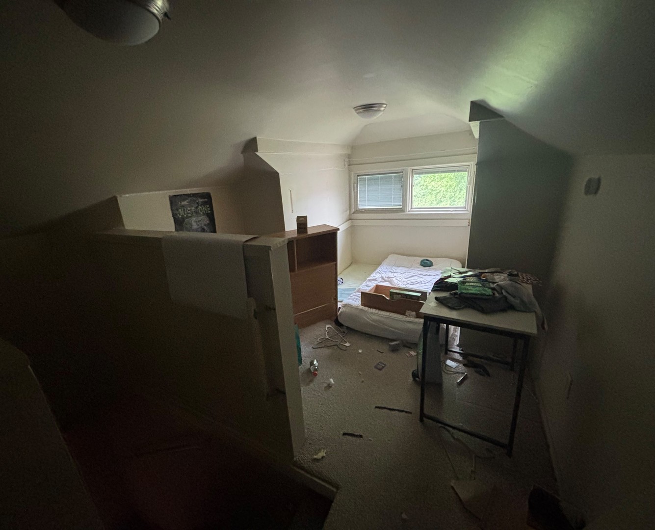 10300 S Talman Avenue Property Photo 9