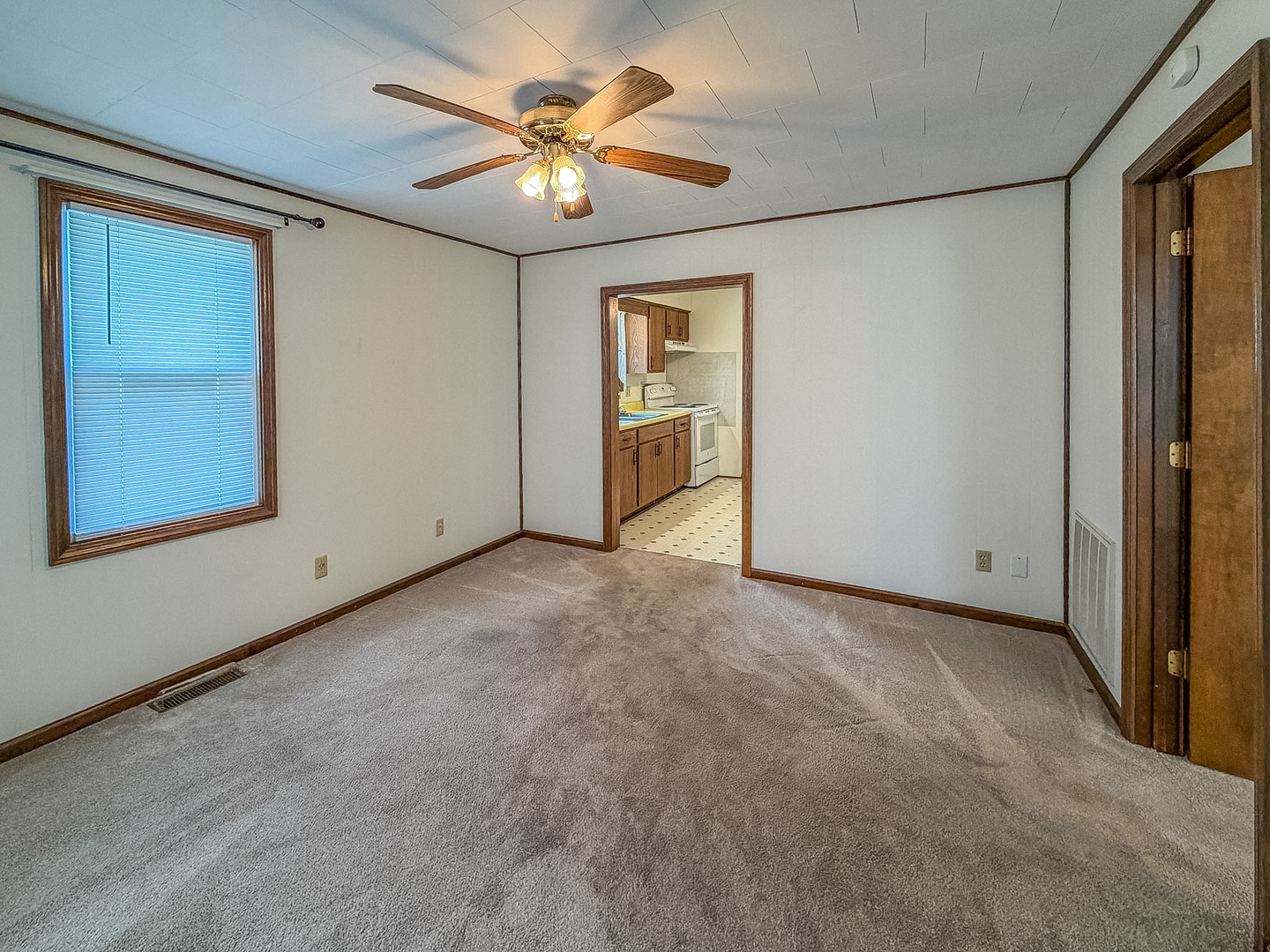 520 S 5th Street Property Photo 5