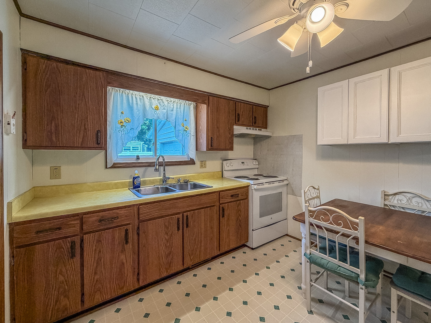 520 S 5th Street Property Photo 10