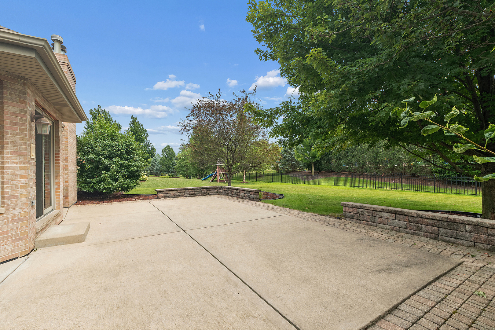 10899 Swallow Tail Lane Property Photo 34