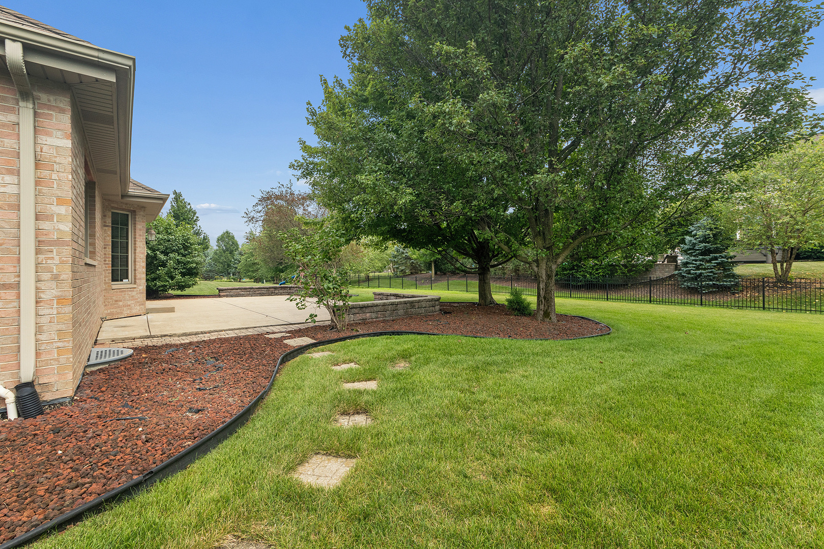 10899 Swallow Tail Lane Property Photo 39
