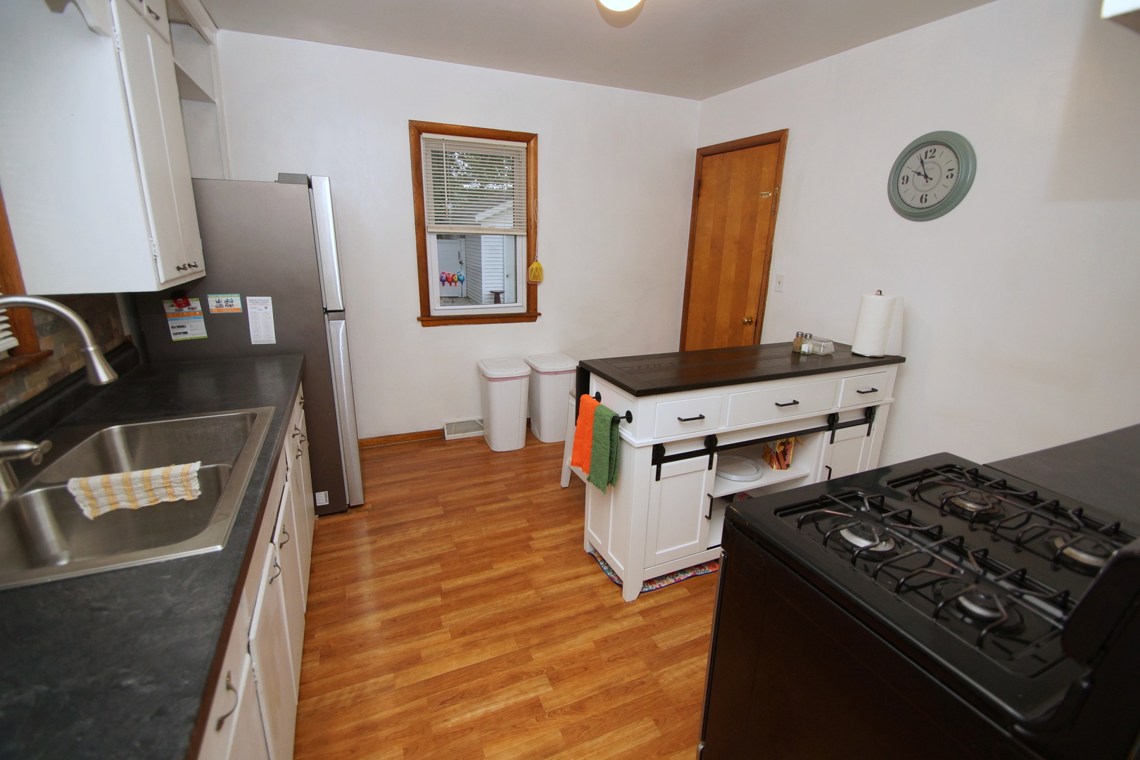 2729 Bellevue Avenue Property Photo 8