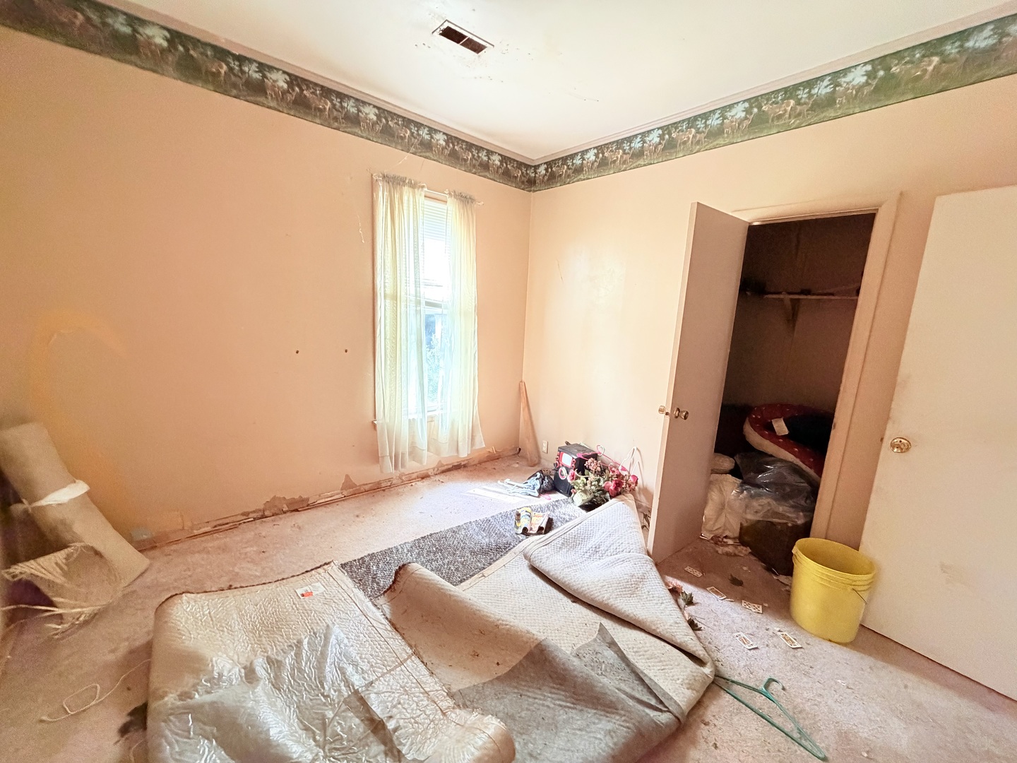 261 E Trammel Street Property Photo 14