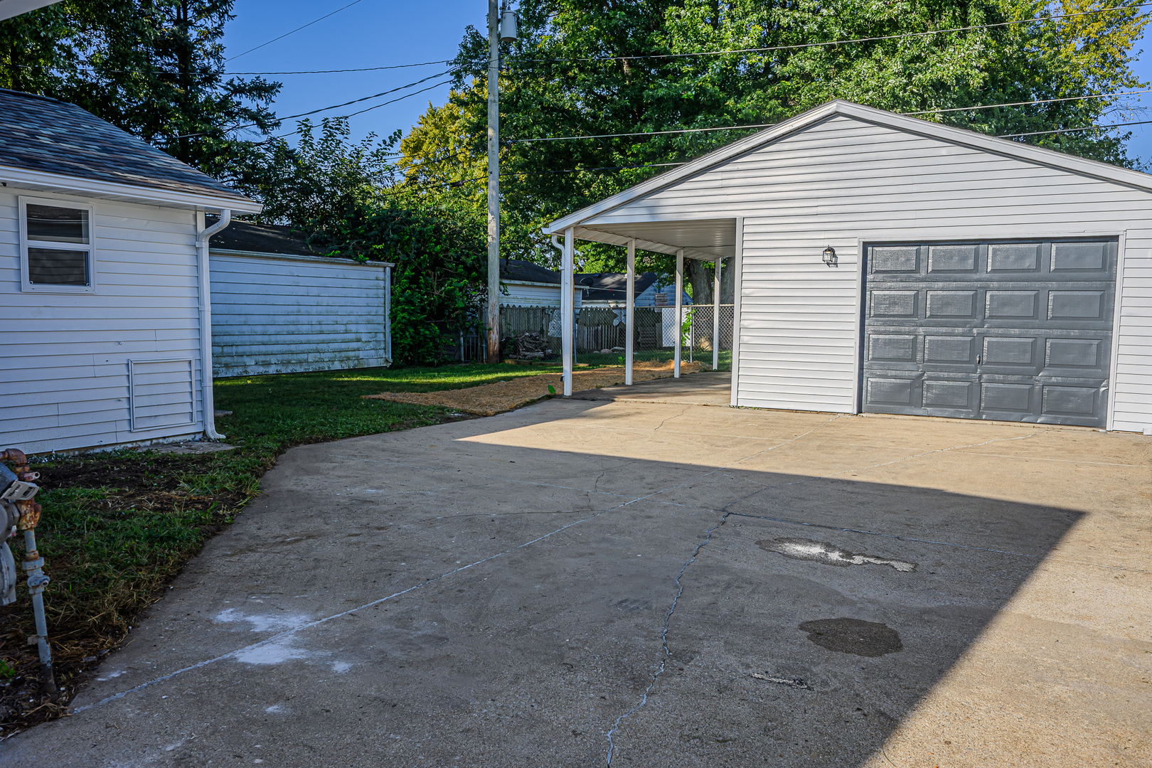 3019 Robert Street Property Photo 24