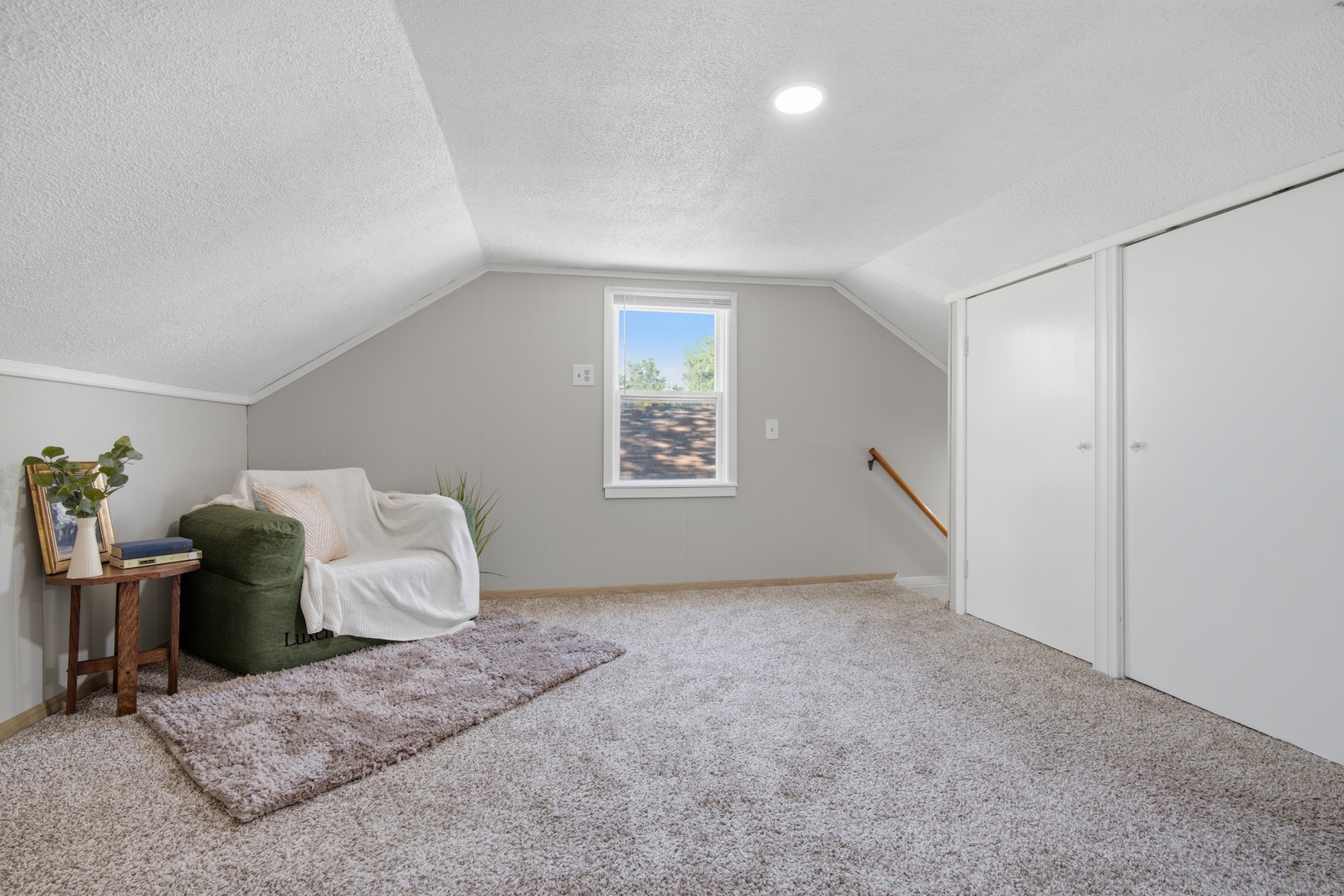 1215 Colton Avenue Property Photo 16