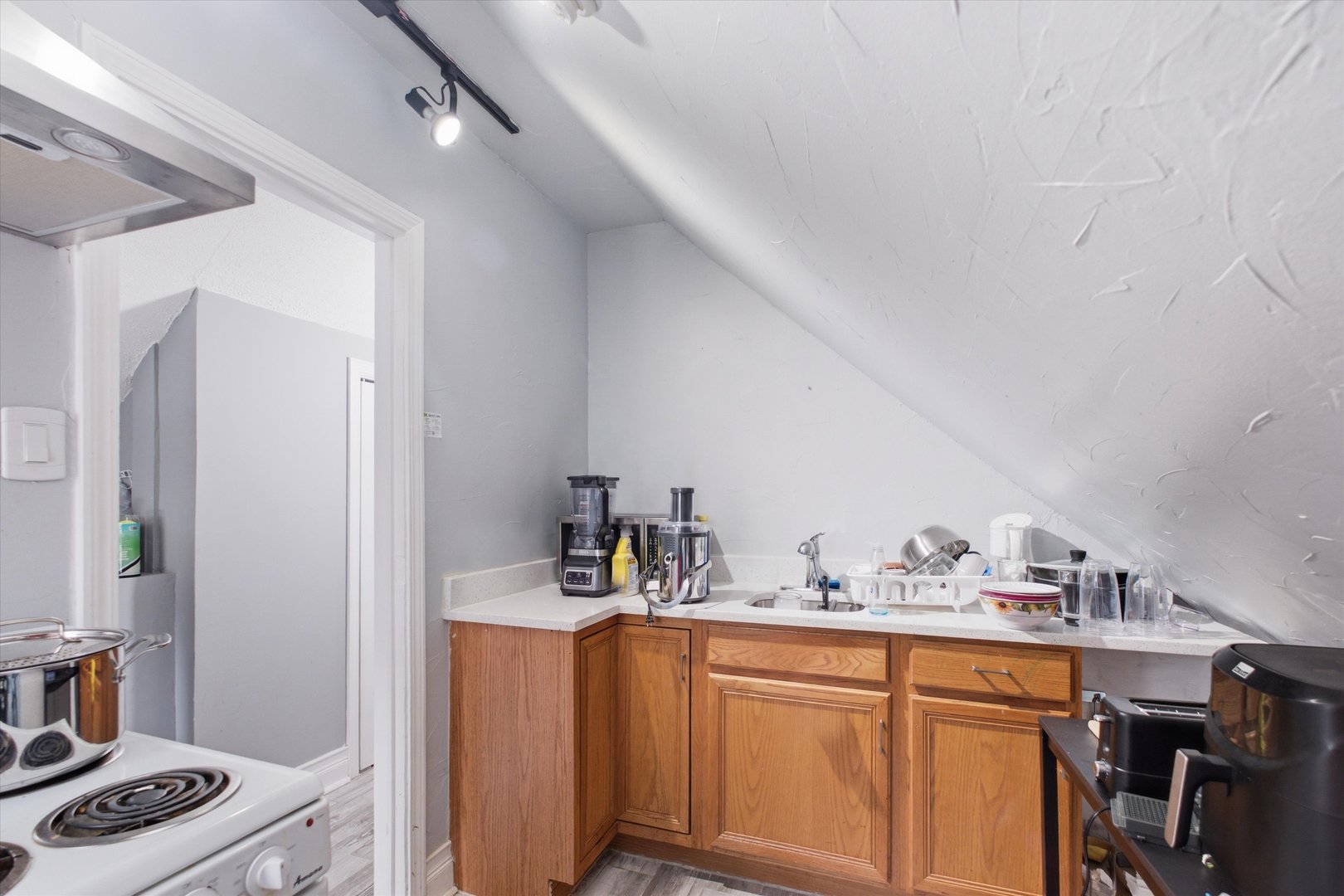 4041 W 56th Street Property Photo 14