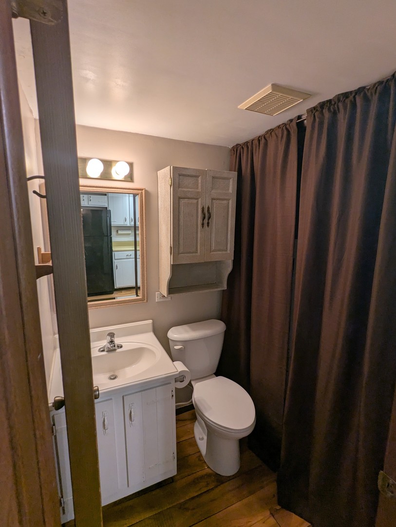 149 Forest Avenue C Property Photo 11